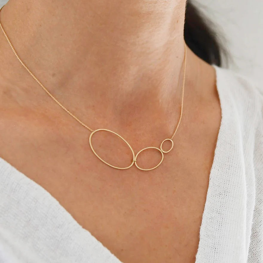 Carla Caruso - Triple horizontal ellipse necklace