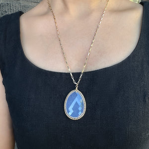 MISHA - PALE CHALCEDONY NECKLACE